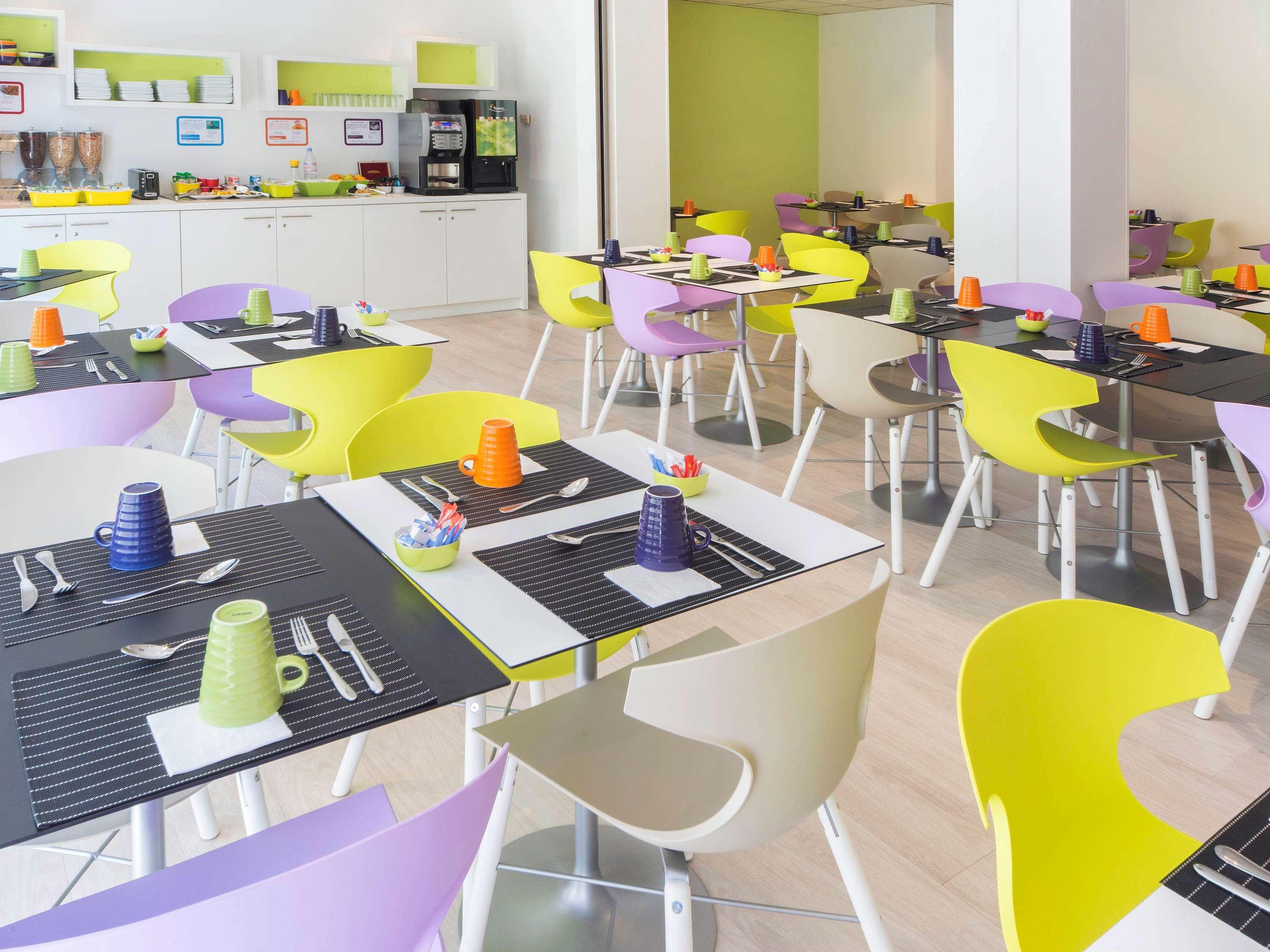 Ibis Styles Cannes Le Cannet Exterior photo