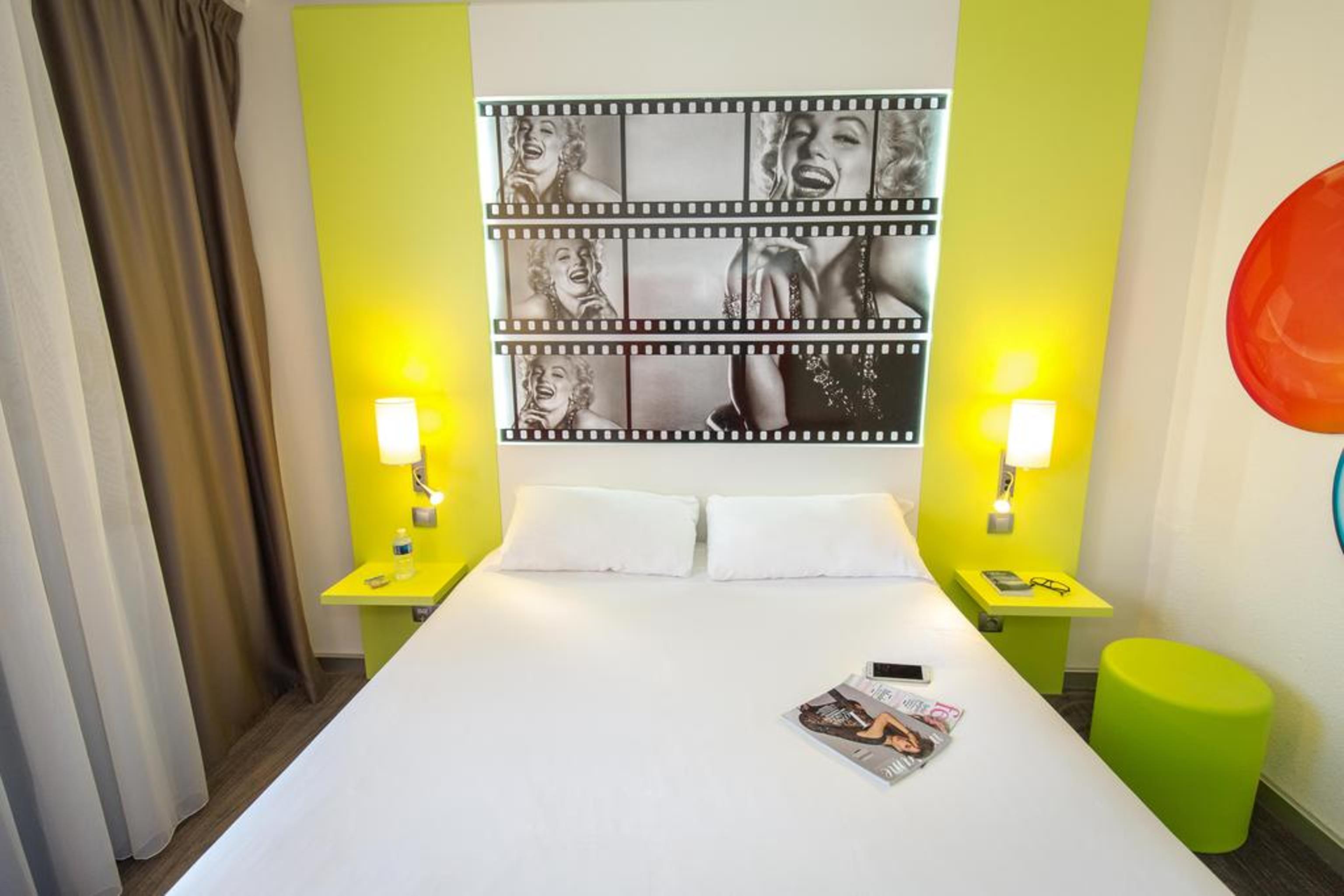 Ibis Styles Cannes Le Cannet Exterior photo