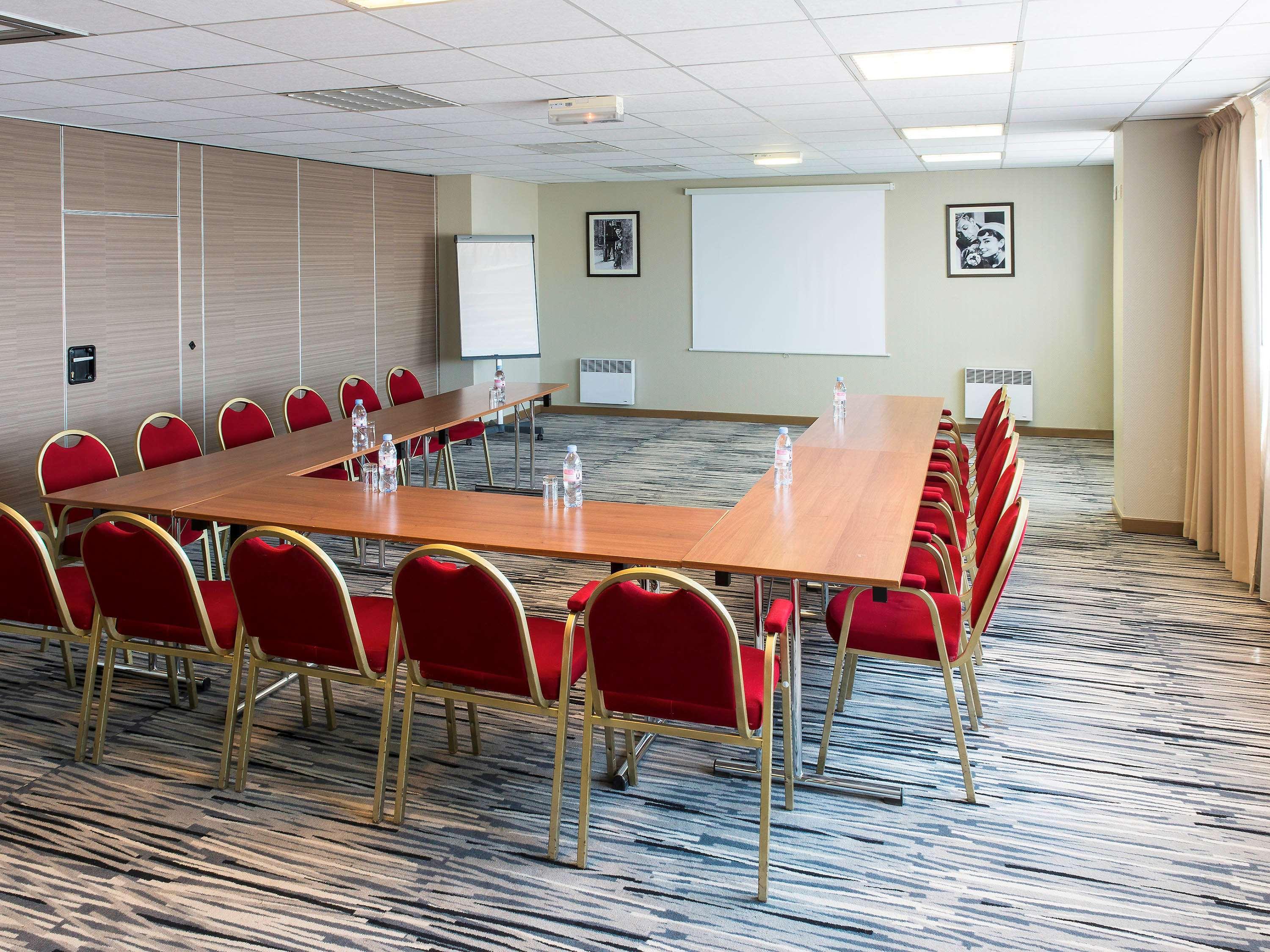 Ibis Styles Cannes Le Cannet Exterior photo