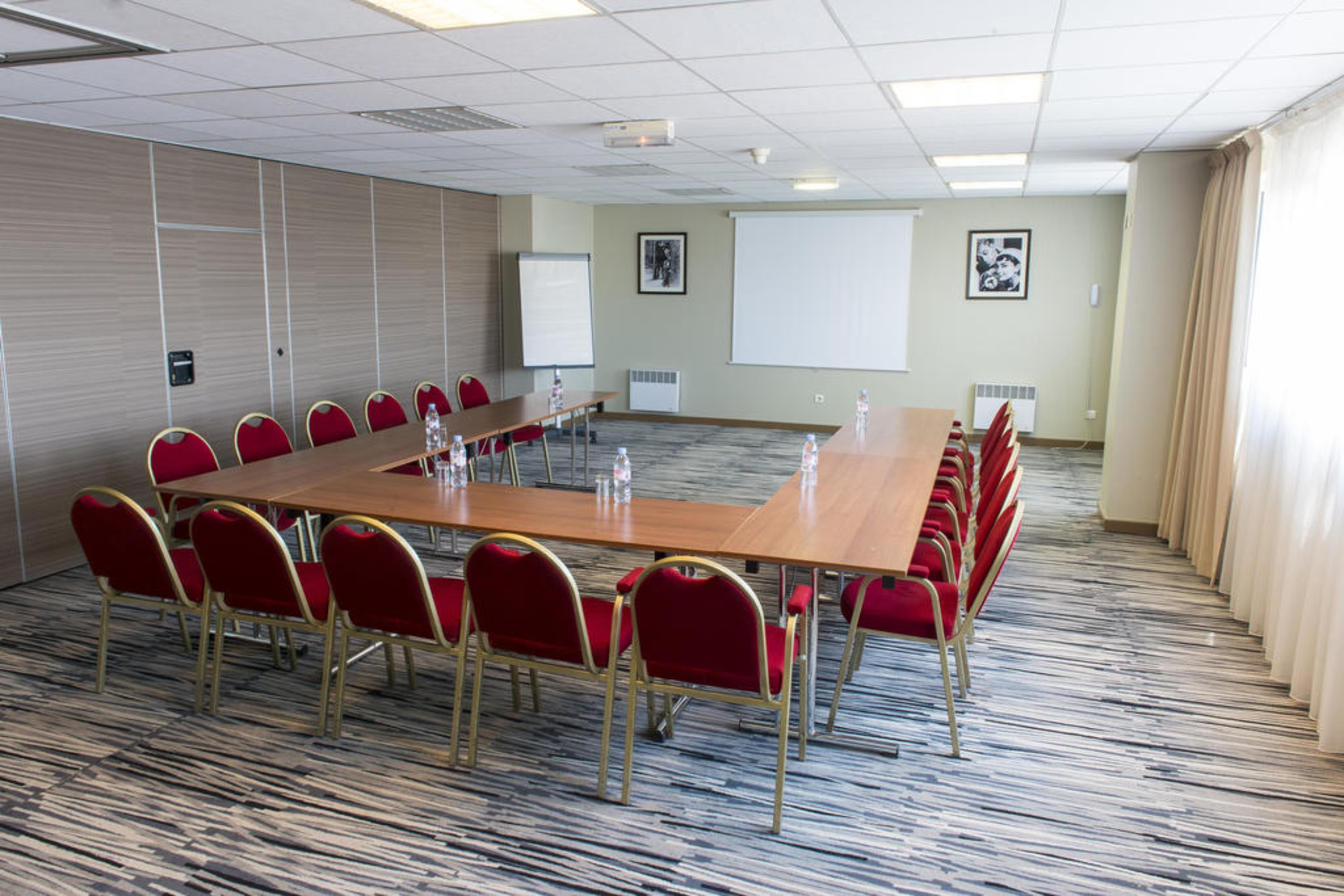 Ibis Styles Cannes Le Cannet Exterior photo