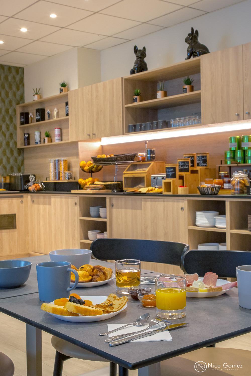 Ibis Styles Cannes Le Cannet Exterior photo