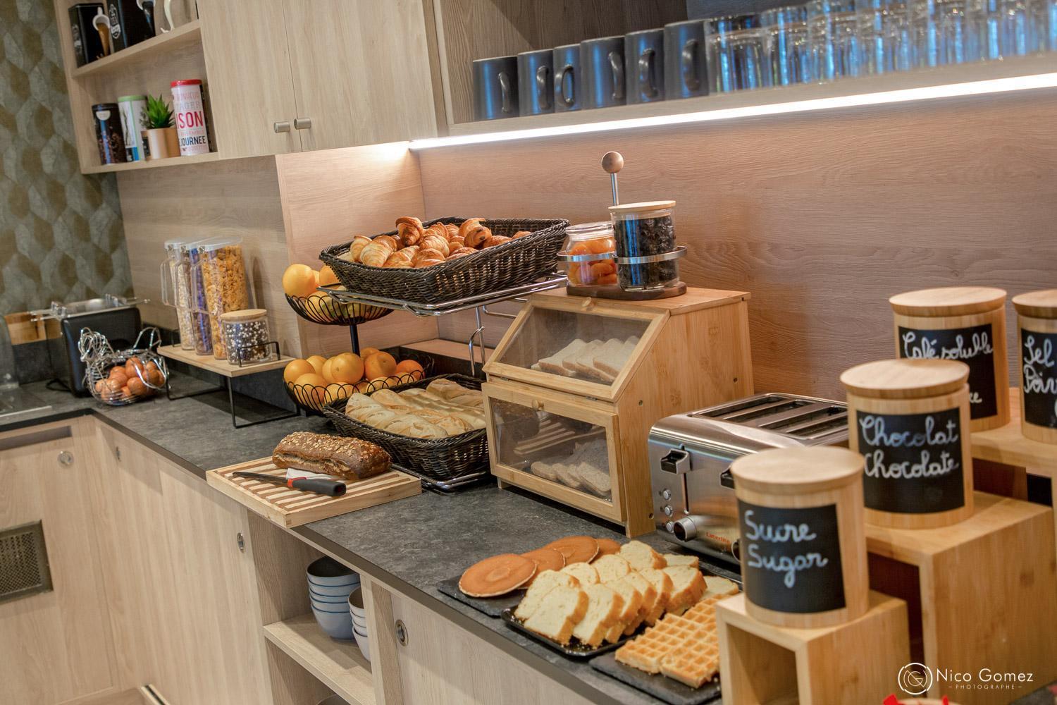 Ibis Styles Cannes Le Cannet Exterior photo
