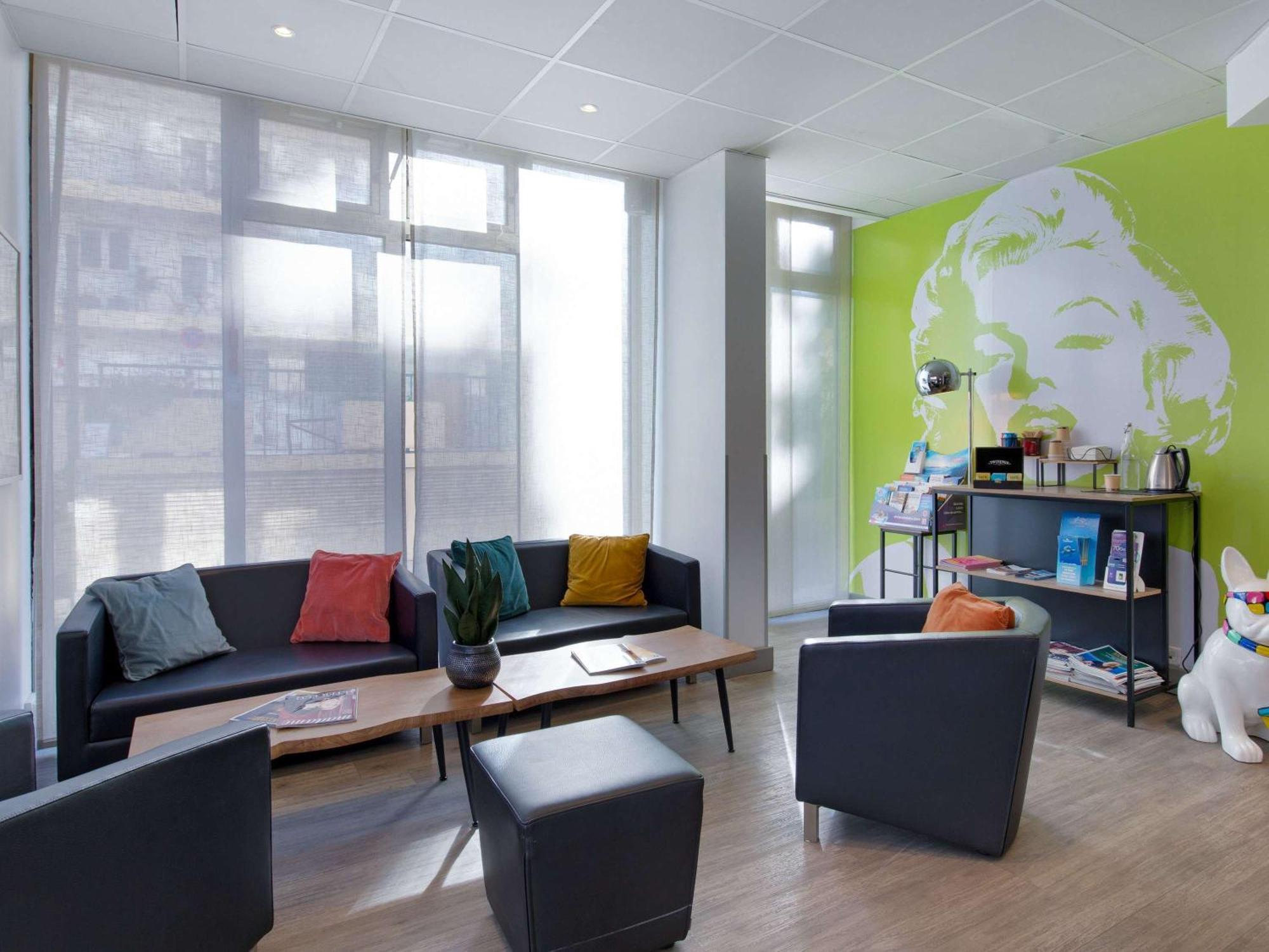 Ibis Styles Cannes Le Cannet Exterior photo